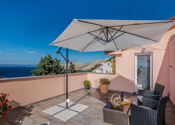 Beautiful Apartment In Stara Baska With Wifi