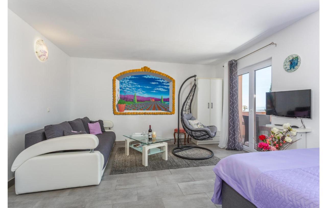 Apartman Beautiful In With Wifi